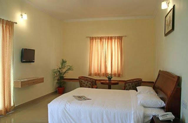 ילאגירי Kumararraja Palace מראה חיצוני תמונה