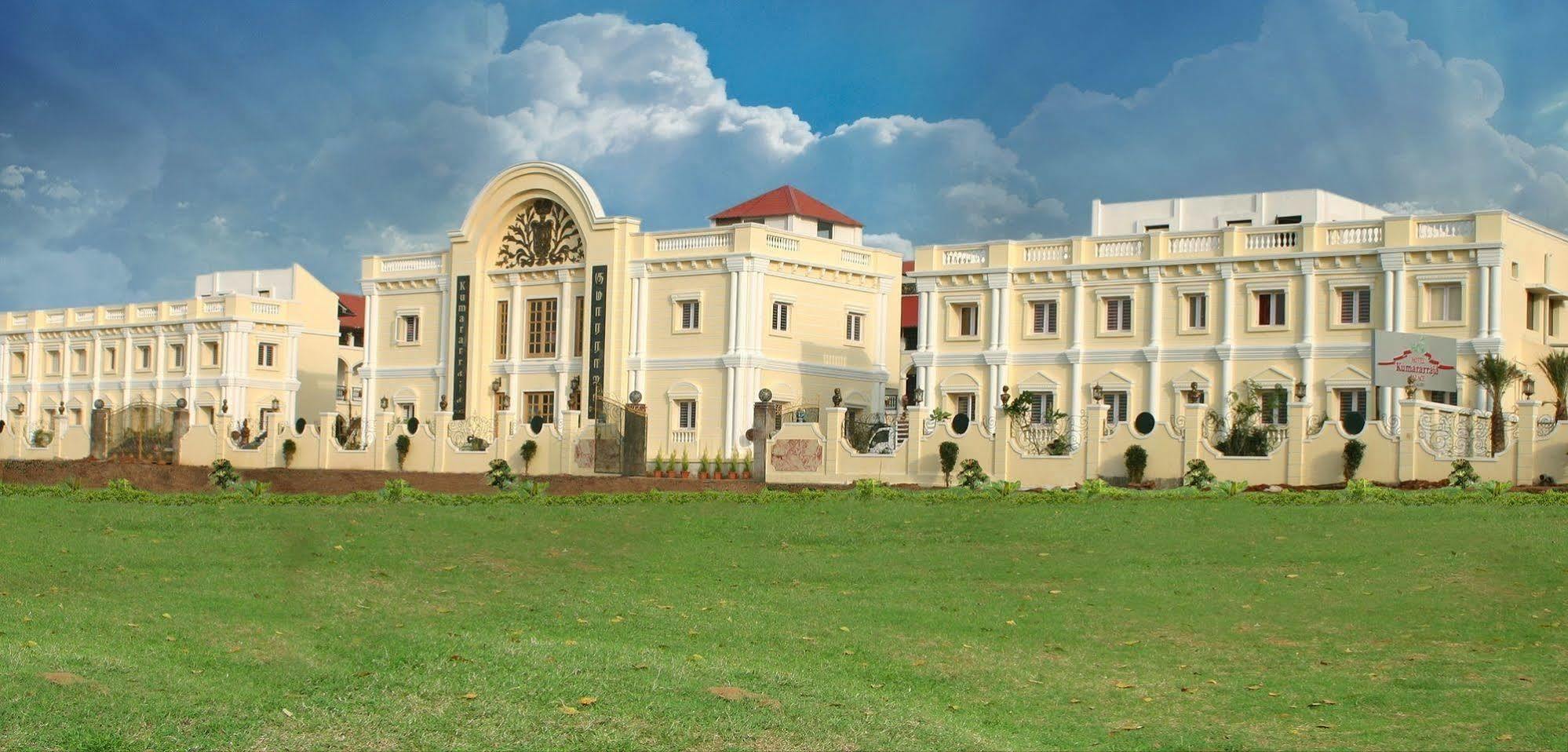 ילאגירי Kumararraja Palace מראה חיצוני תמונה